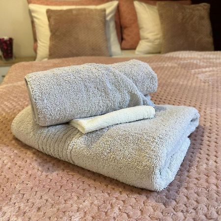 Apartman Rose ซาเกร็บ ภายนอก รูปภาพ
