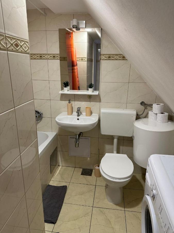 Apartman Rose ซาเกร็บ ภายนอก รูปภาพ