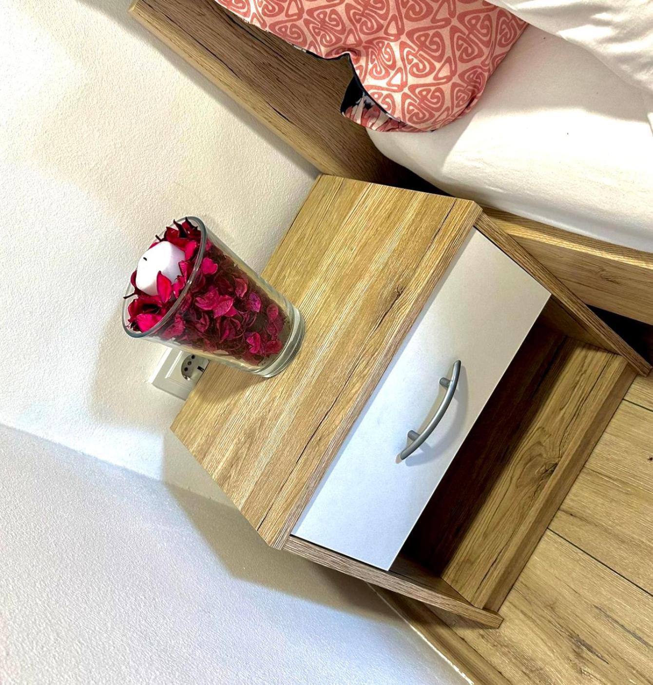 Apartman Rose ซาเกร็บ ภายนอก รูปภาพ